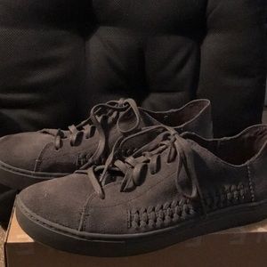 Toms Suede Tennis Shoes
